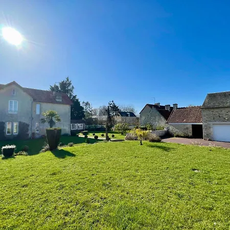 Holiday home Du Palmier Esquay-sur-Seulles